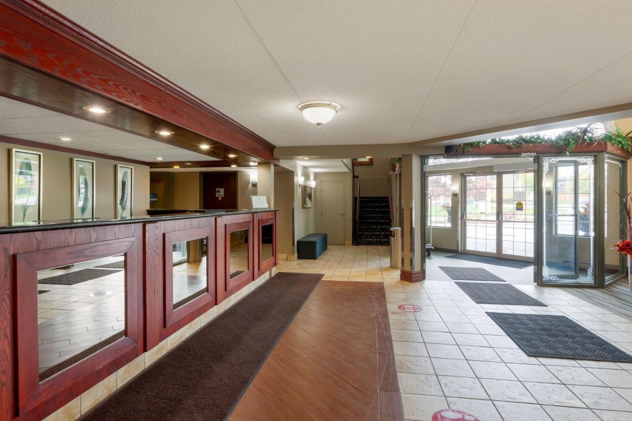 Best Western Plus Orillia Hotel Luaran gambar
