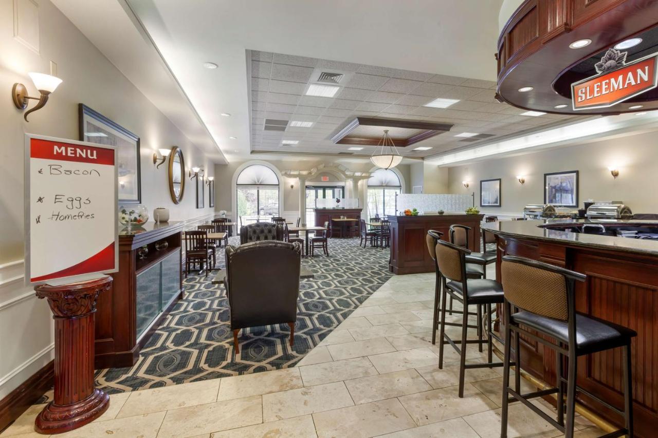 Best Western Plus Orillia Hotel Luaran gambar