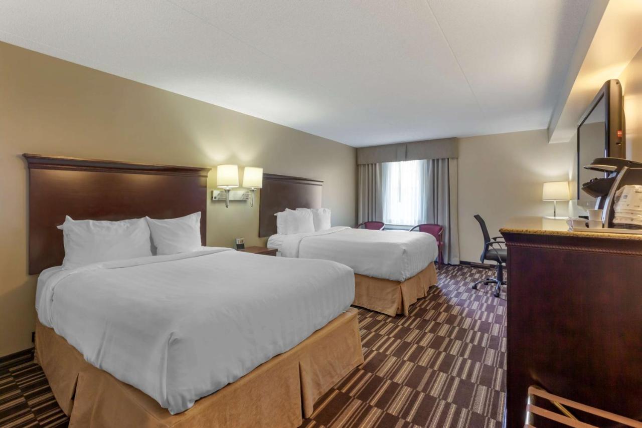 Best Western Plus Orillia Hotel Luaran gambar