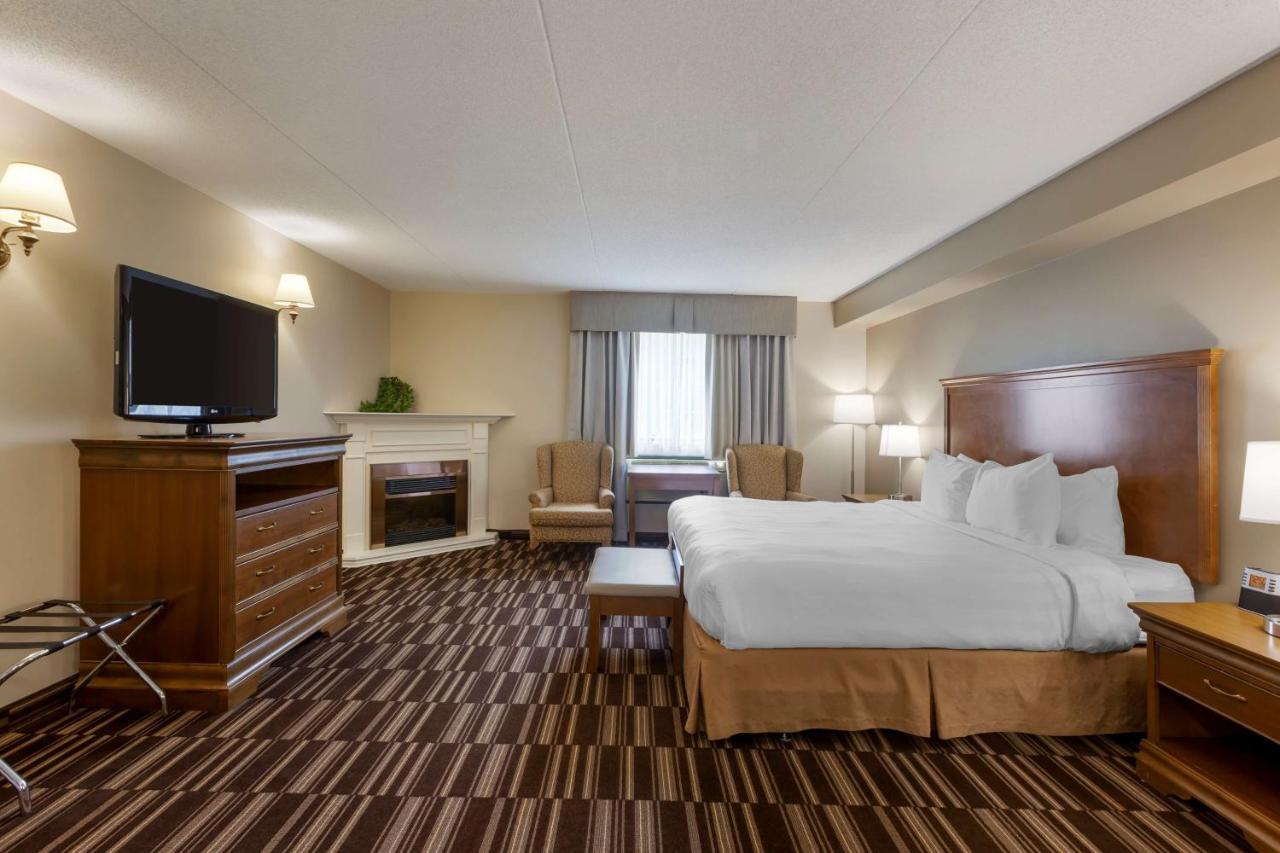 Best Western Plus Orillia Hotel Luaran gambar