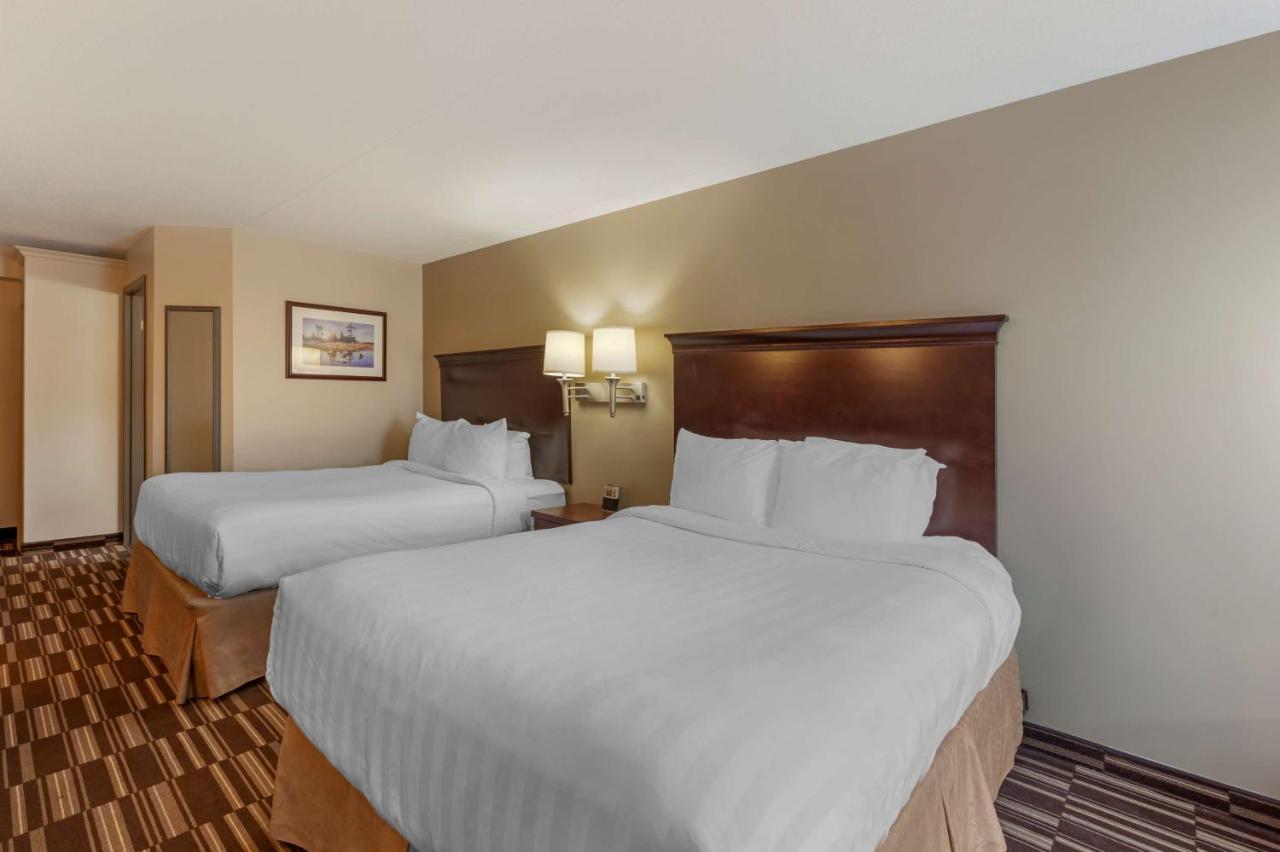 Best Western Plus Orillia Hotel Luaran gambar