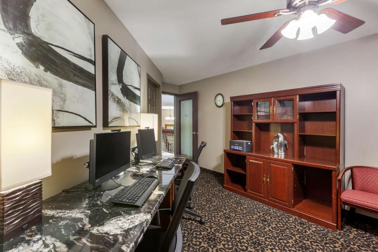 Best Western Plus Orillia Hotel Luaran gambar